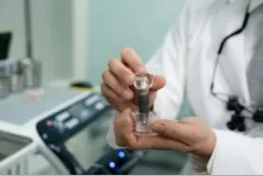 1. 임플란트는 '치아 하나'가 아니라 '삶의 편안함'을 되돌리는 치료입니다.